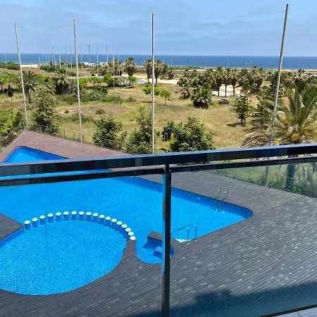 About The Sea Apartment *