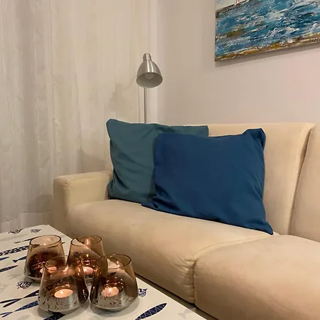 About The Sea Apartman *